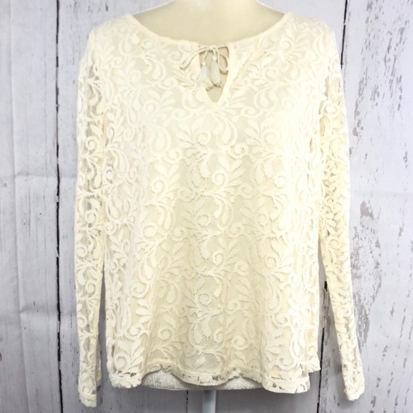 Hollister Tops - 5x25🎁🎁🎁HOLLISTER LACE WOMEN BLOUSE SIZE M